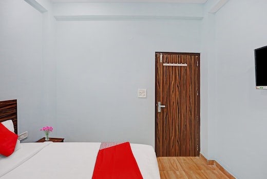 Hotel O Surya Gold Guest House