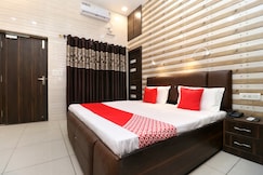 Hotel O Max, Phagwara