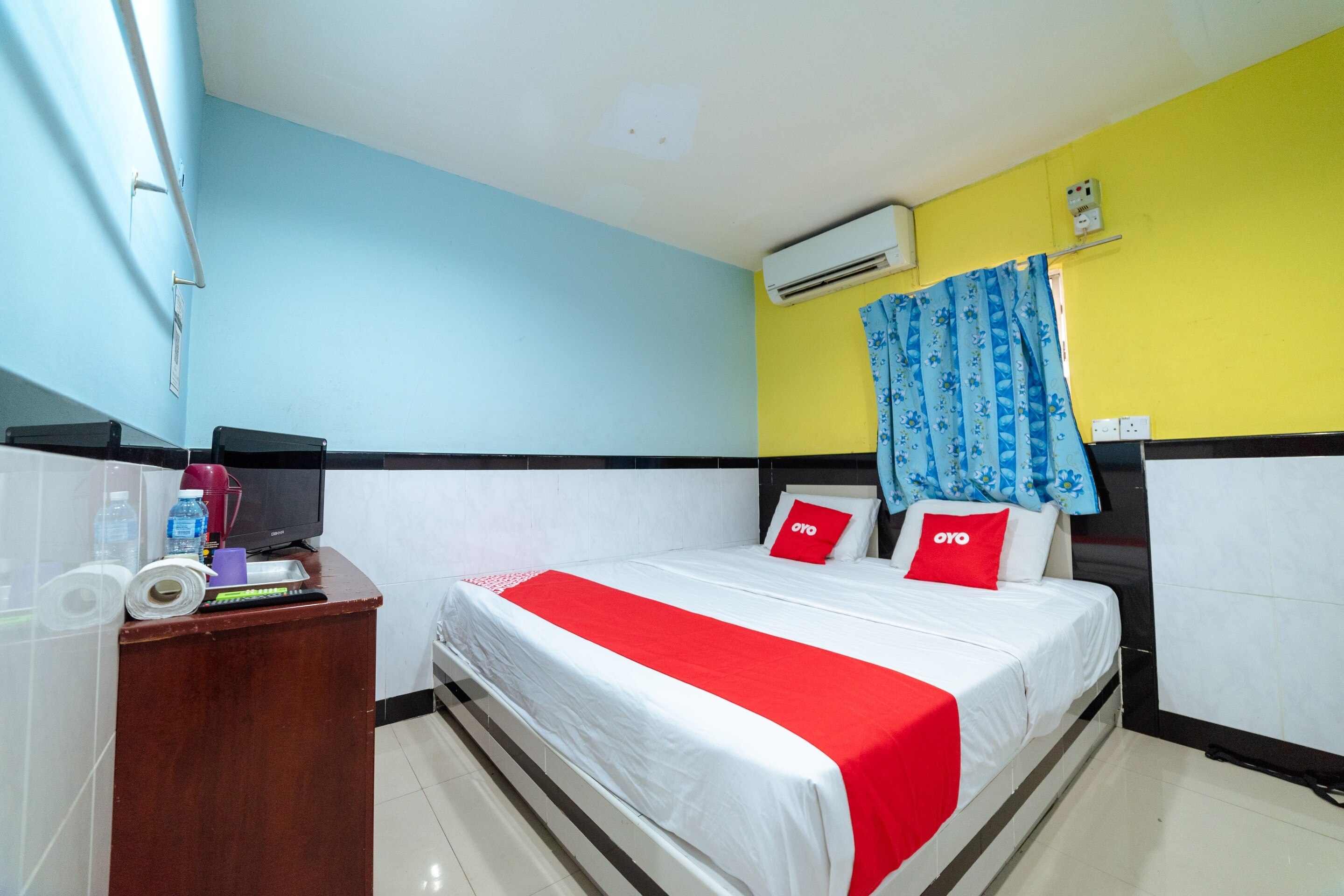 OYO 90208 Milion Inn - Tap to explore photos