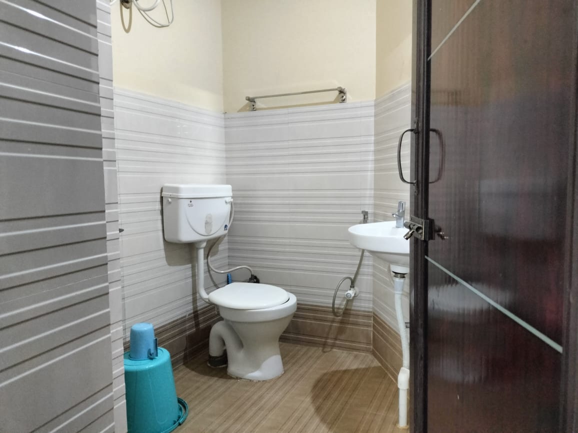 Mansarover Home Stay - Tap to explore photos