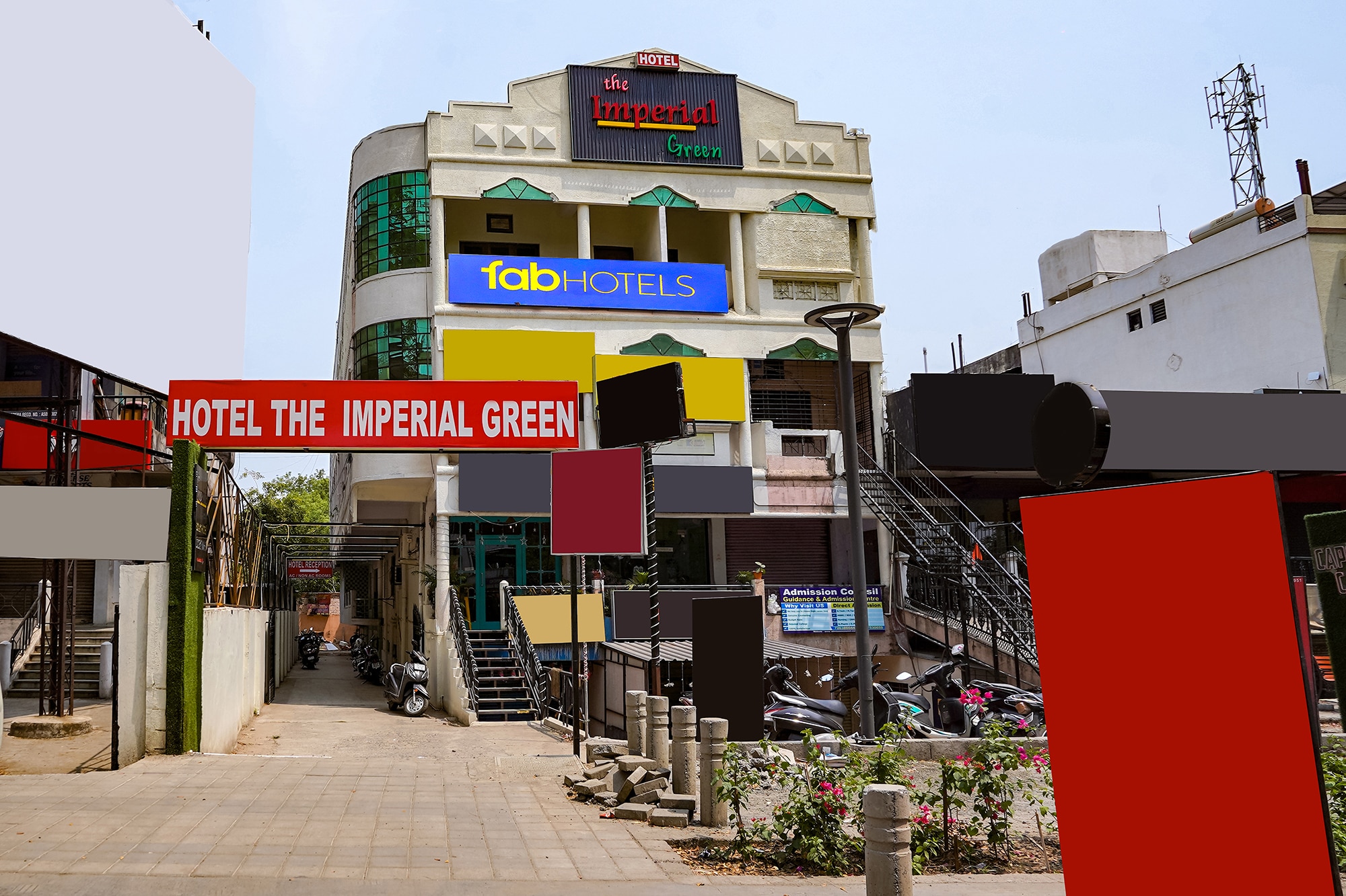 FabHotel The Imperial Green - Nr. Wardha Road - Tap to explore photos