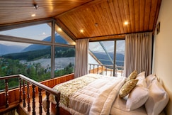 Jannat Resort and Spa (A Centrally Heated River and Himalayas View Resort), Manali