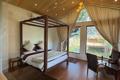 Nigeen Vista Lakeside Chalet, Srinagar