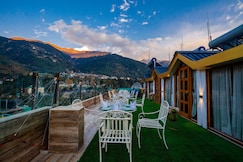 SVH  A Centrally Heated/AC Luxury Boutique Hotel, Manali