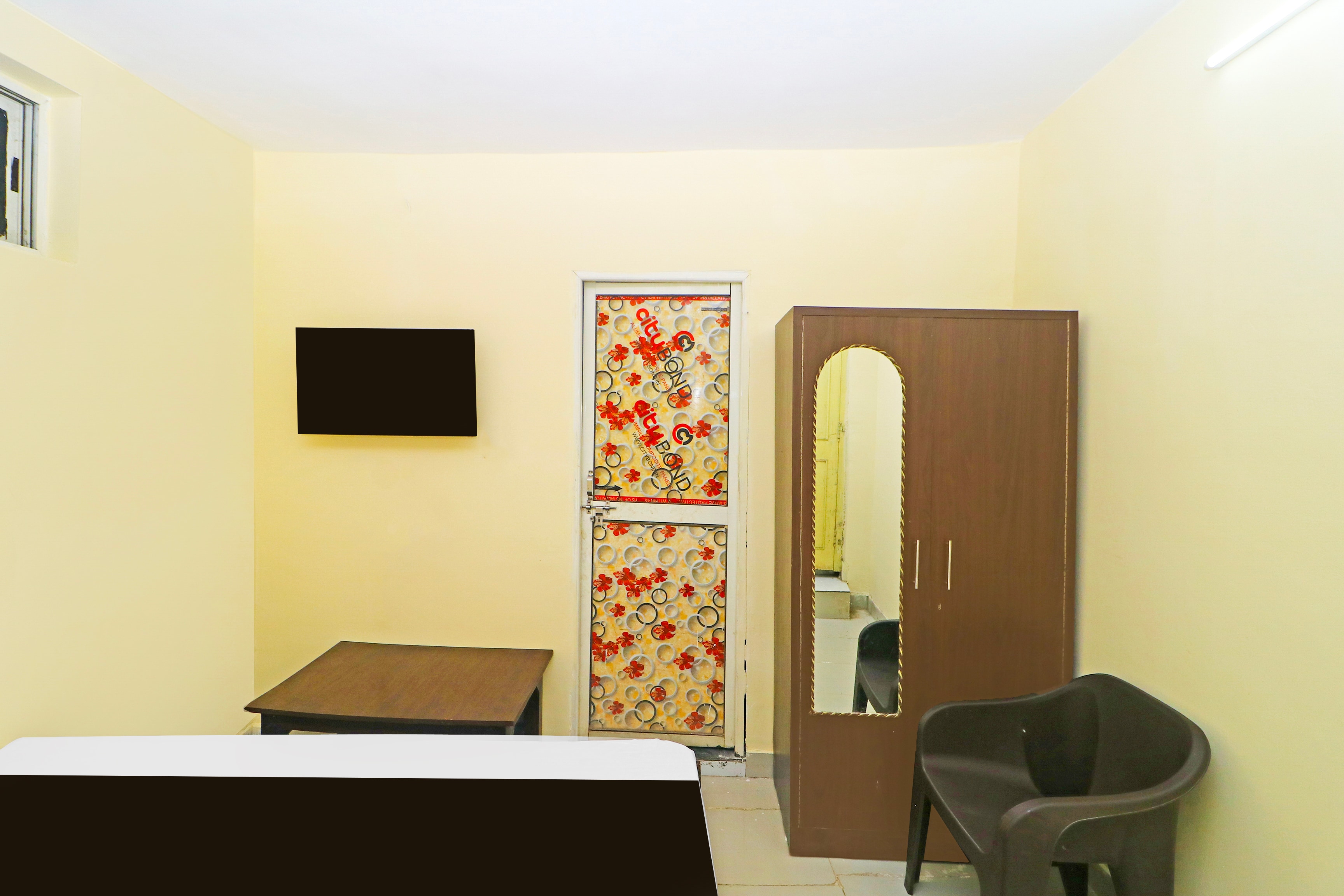 Hotel O OXY HOTEL RUDRA INN - Tap to explore photos