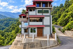 Vertical Vally Hotels, Darjeeling