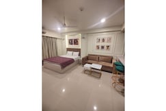Siddha Xanadu Luxury Apt. Alfa 2, Near Airport & CC2, Kolkata