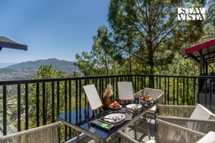 StayVista at Quatro@Himalayan Den, Solan
