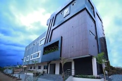 HOTELS AV PLAZA AC ROOMS, Markapur