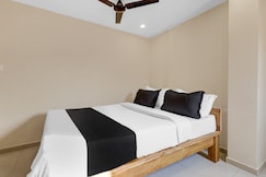 Hotel O M S Boarding and Lodging, Bangalore