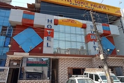 Hotel Sumit Palace, Dehradun