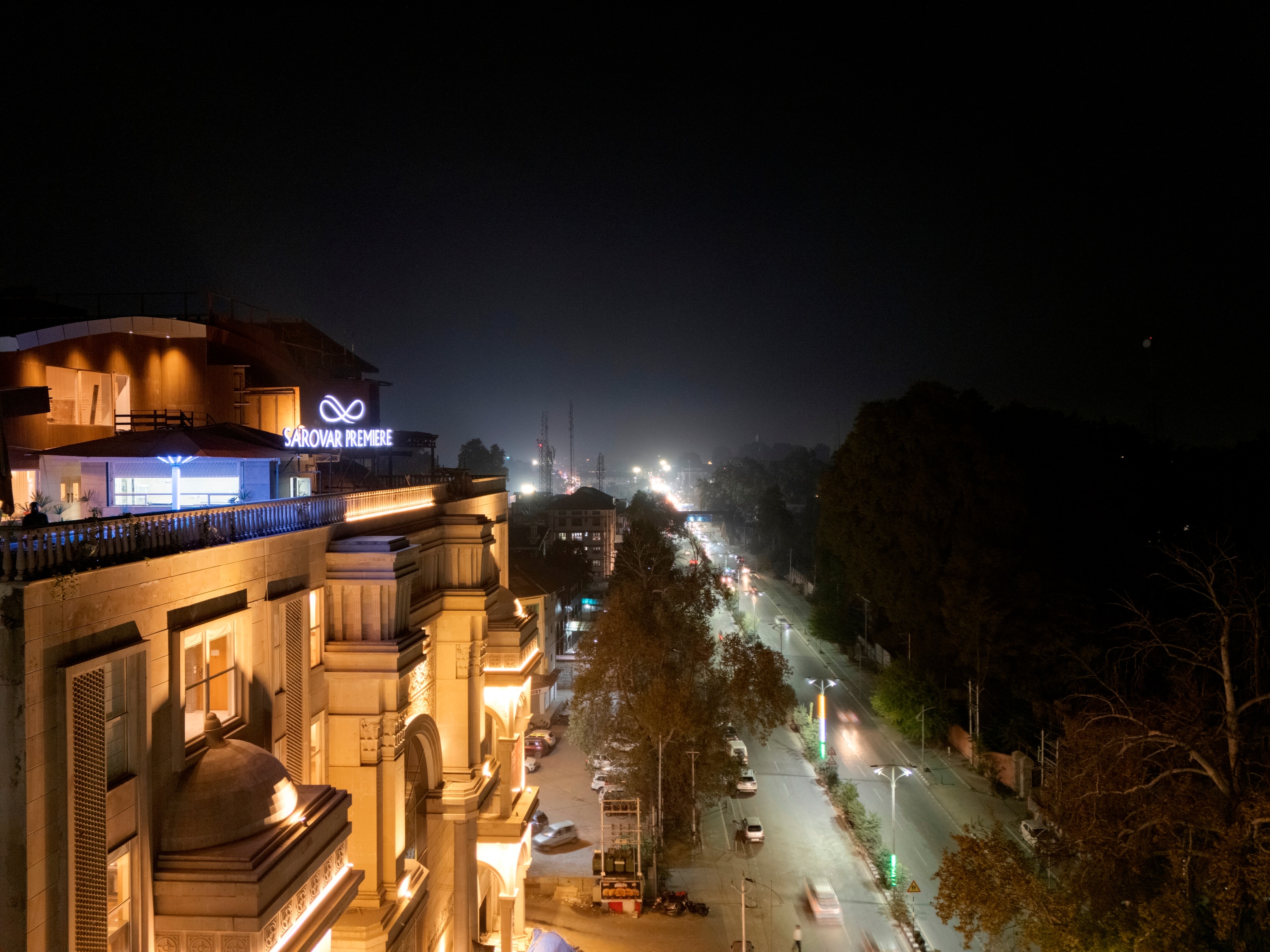 Sarovar Premiere Srinagar - Tap to explore photos