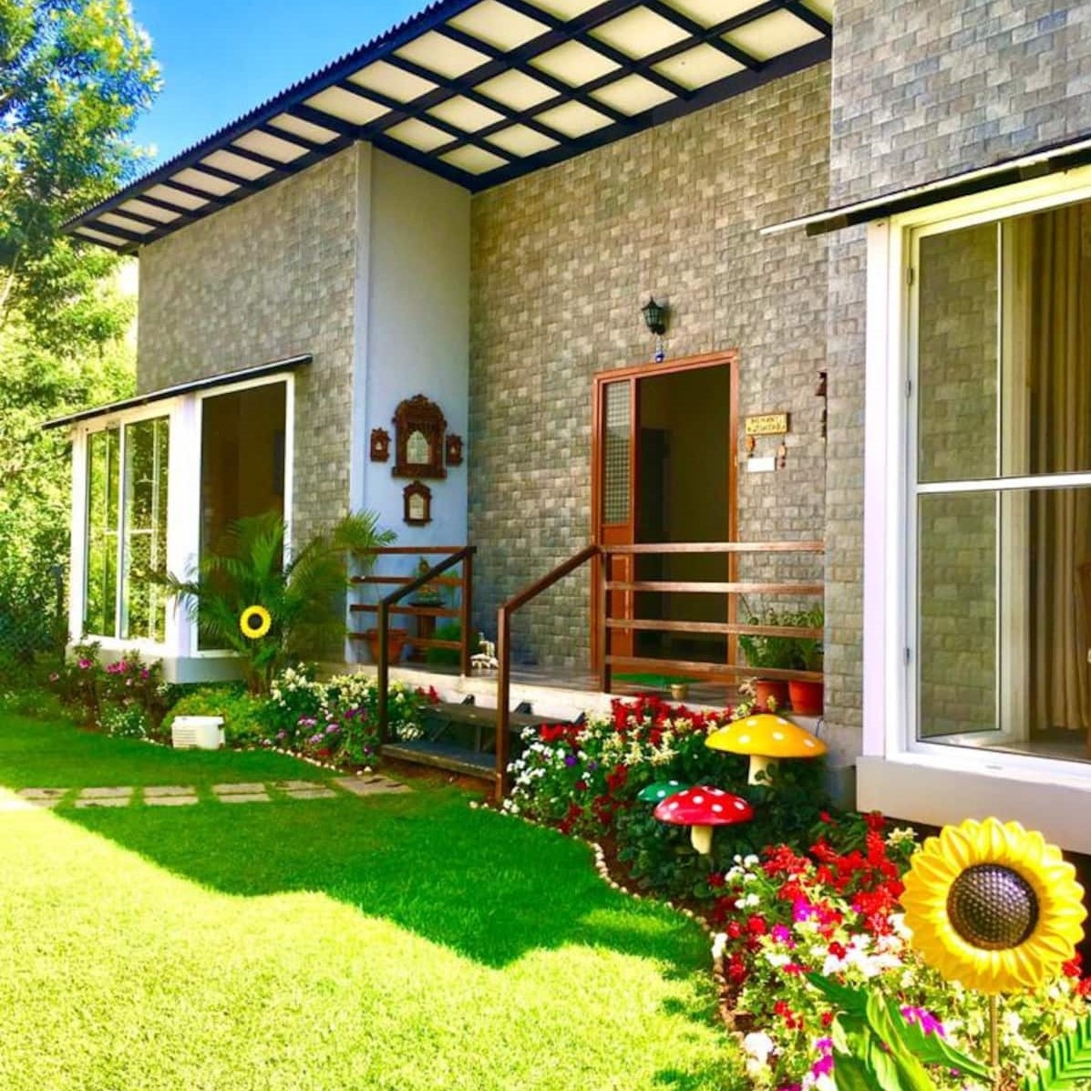 Anugraha Homestay | Rooms & Caretaker - Tap to explore photos