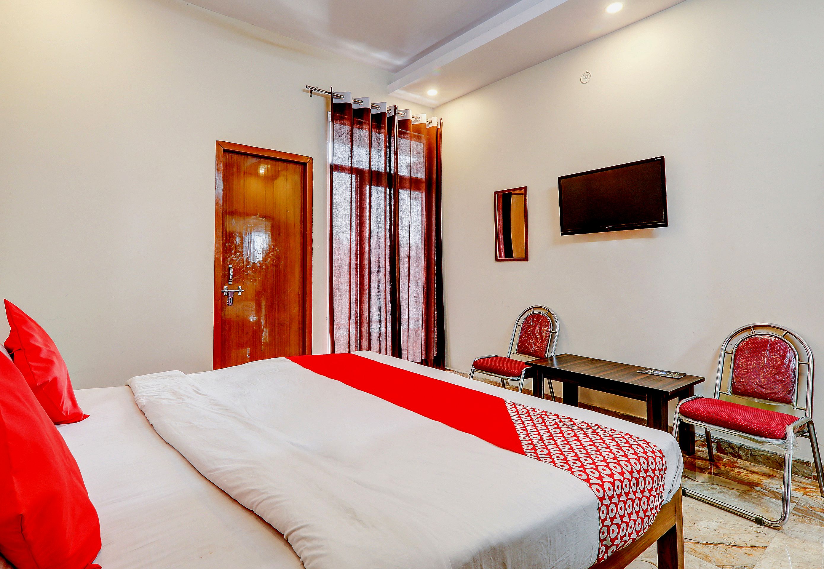 Hotel O Raghuvar Palace - Tap to explore photos