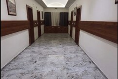 Prachi Shree Hotel & Resorts, Badnawar