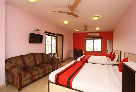 Super Collection O Kamala Inn Dankuni