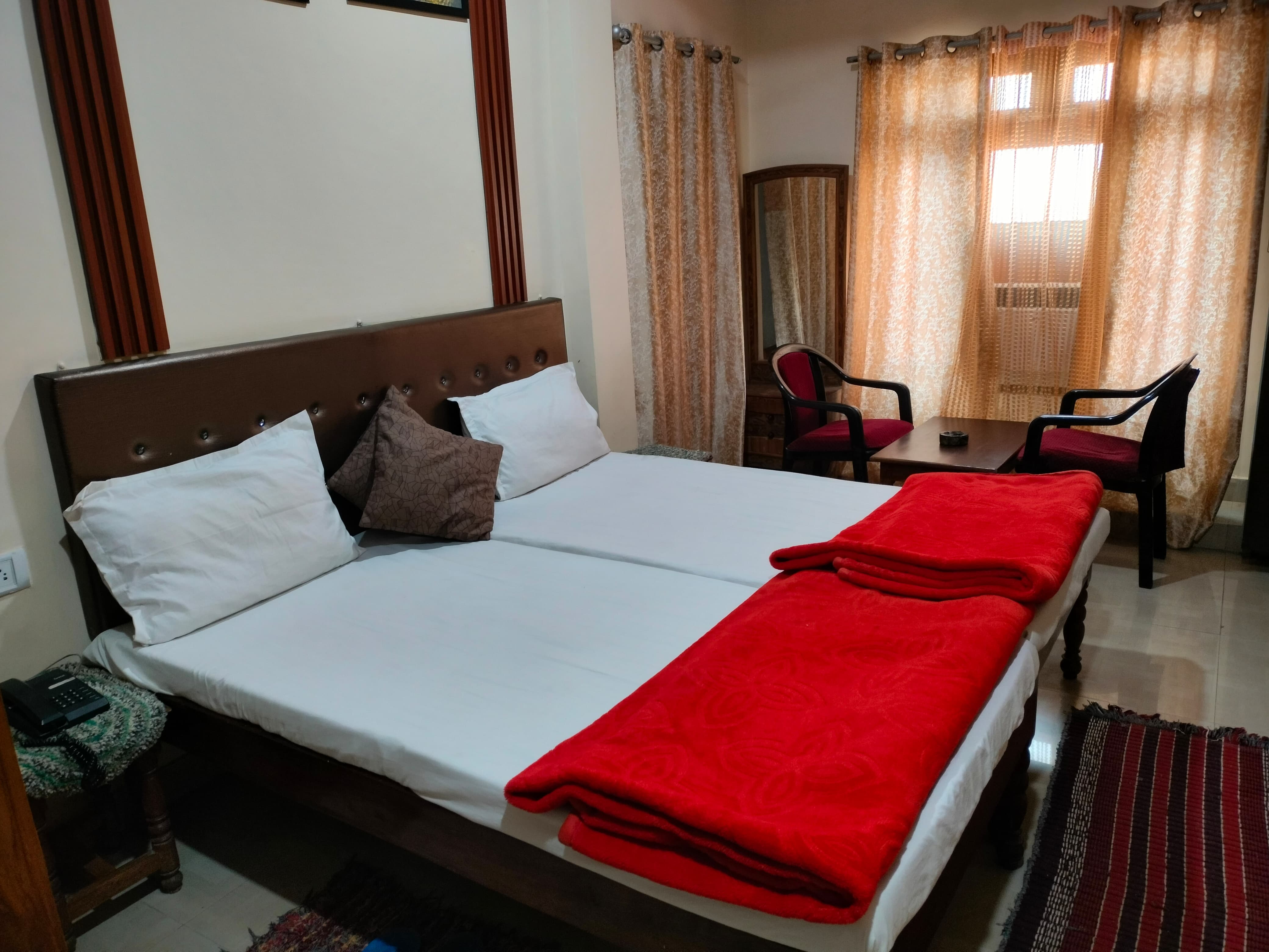 Hotel Avadh - Tap to explore photos