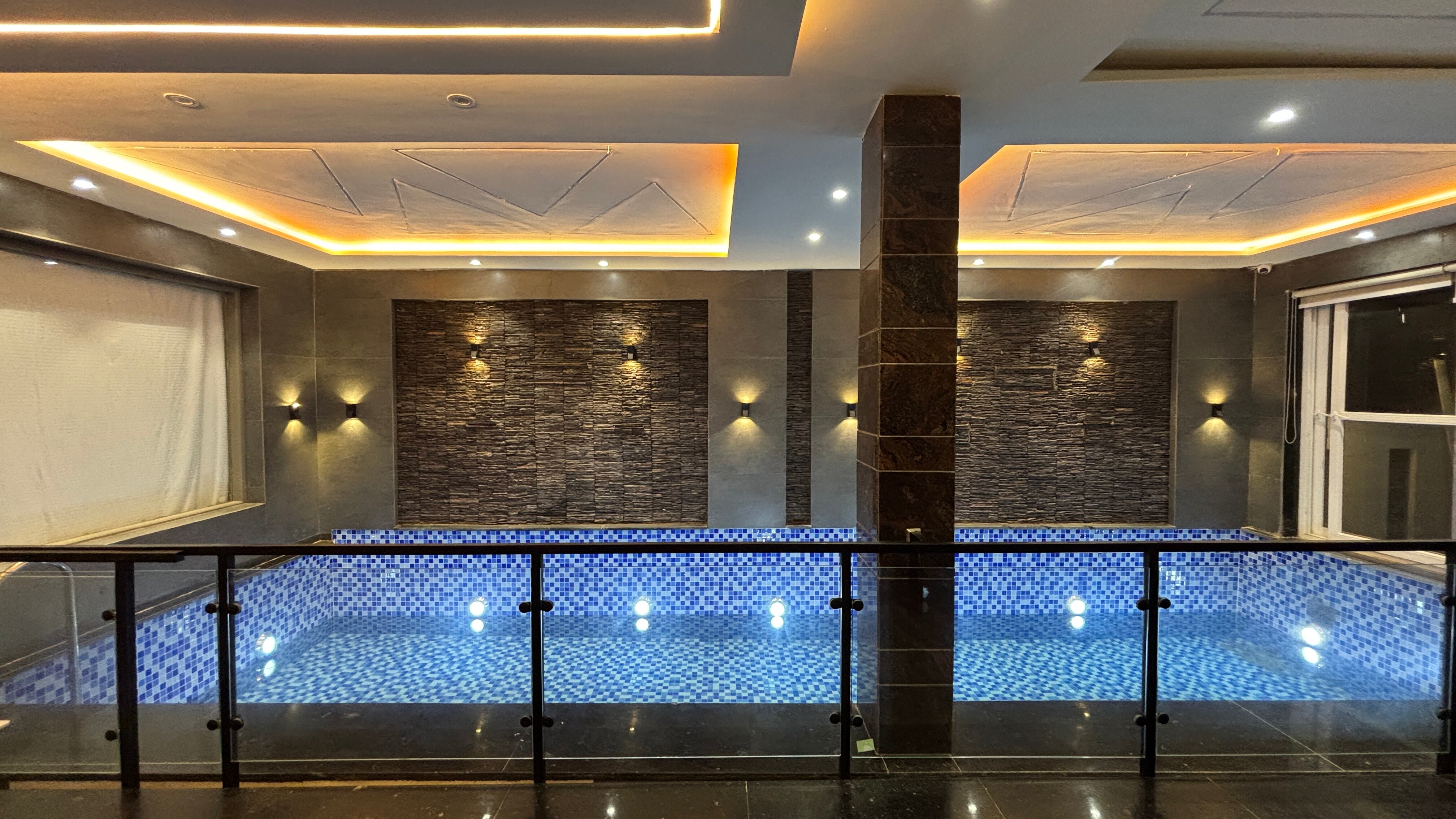 Rameshwaram Villa -Luxury 6BHK With Private Pool - Pathankot - Tap to explore photos