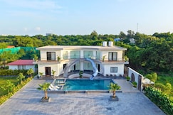 DestinMe Kavaksh Retreat 6BHK Farmhouse Medchal, Medchal