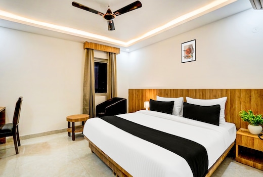 Townhouse GRAND ADDRESS HOTEL AND BANQUET