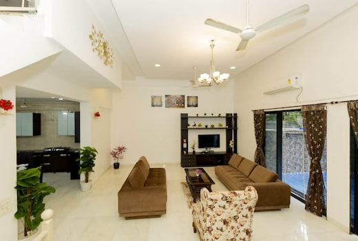 5BHK Villa by Mercury Stays