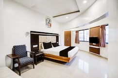Townhouse Central Avenue Formerly Star Residency, Nagpur