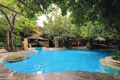 Lohagarh Fort Resort, Jaipur