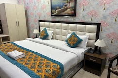 Hotel Nirvana Suites Jasola, Delhi