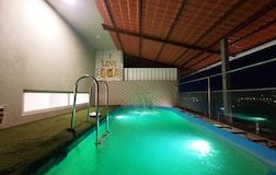 Swimming Pool 1