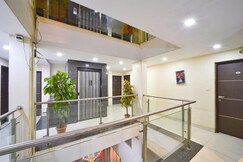 Hotel City Crown, Kolhapur