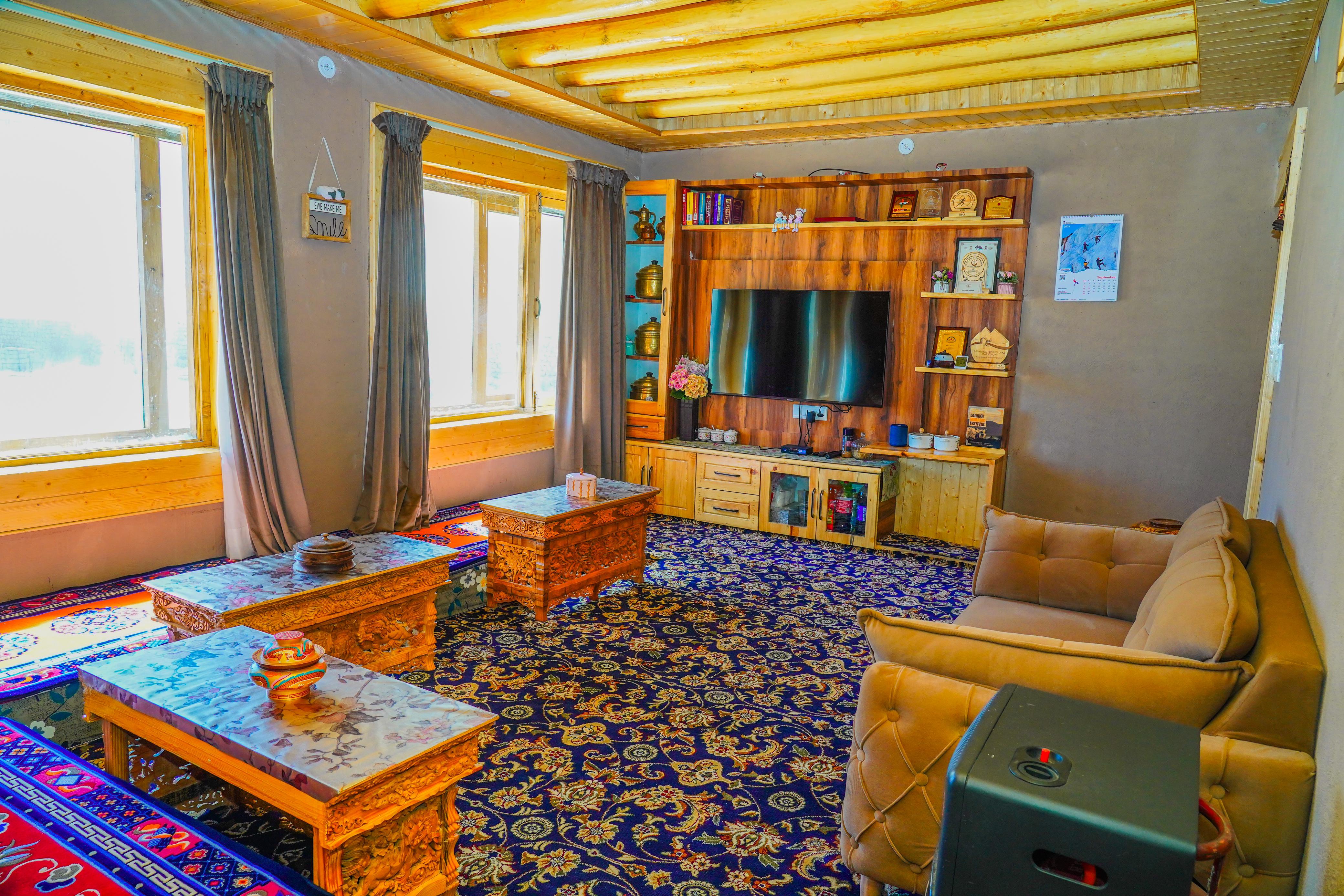 Eco Residence - Pangong - Tap to explore photos