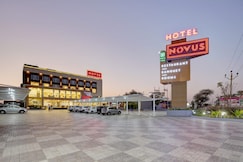 HOTEL NOVUS, Bharuch