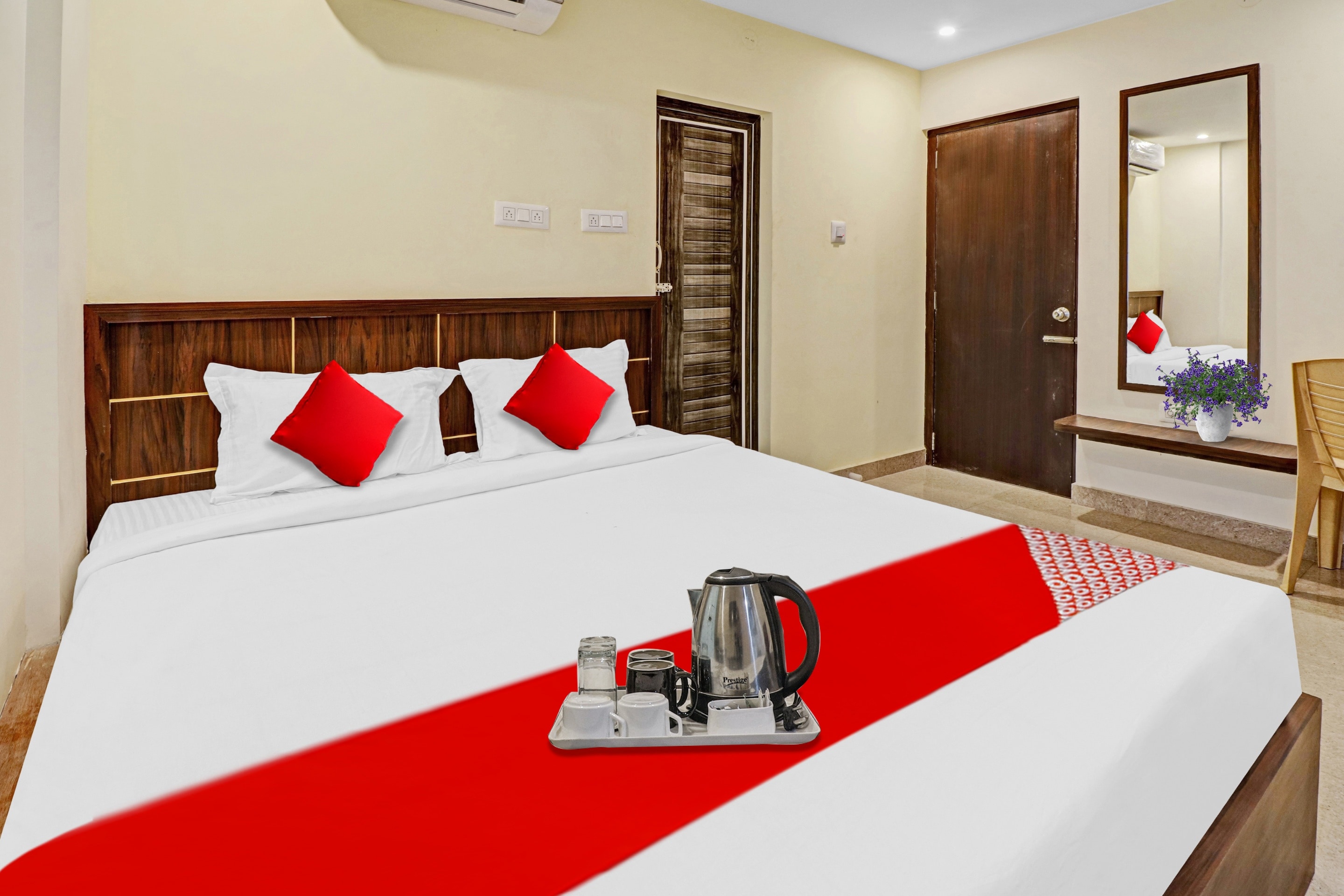 Hotel O Gn Nelli Suites - Tap to explore photos