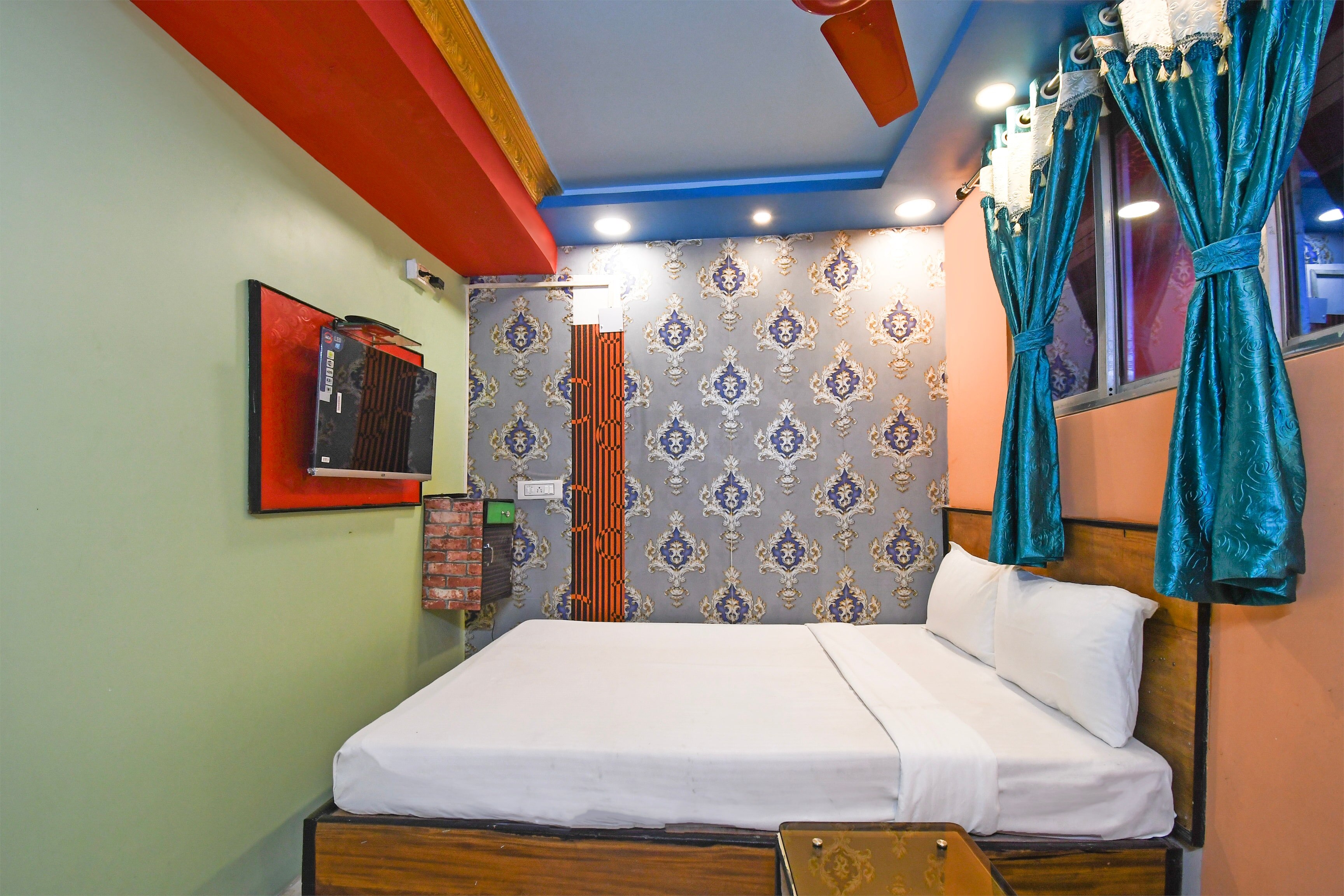 Hotel O Palki Inn - Tap to explore photos