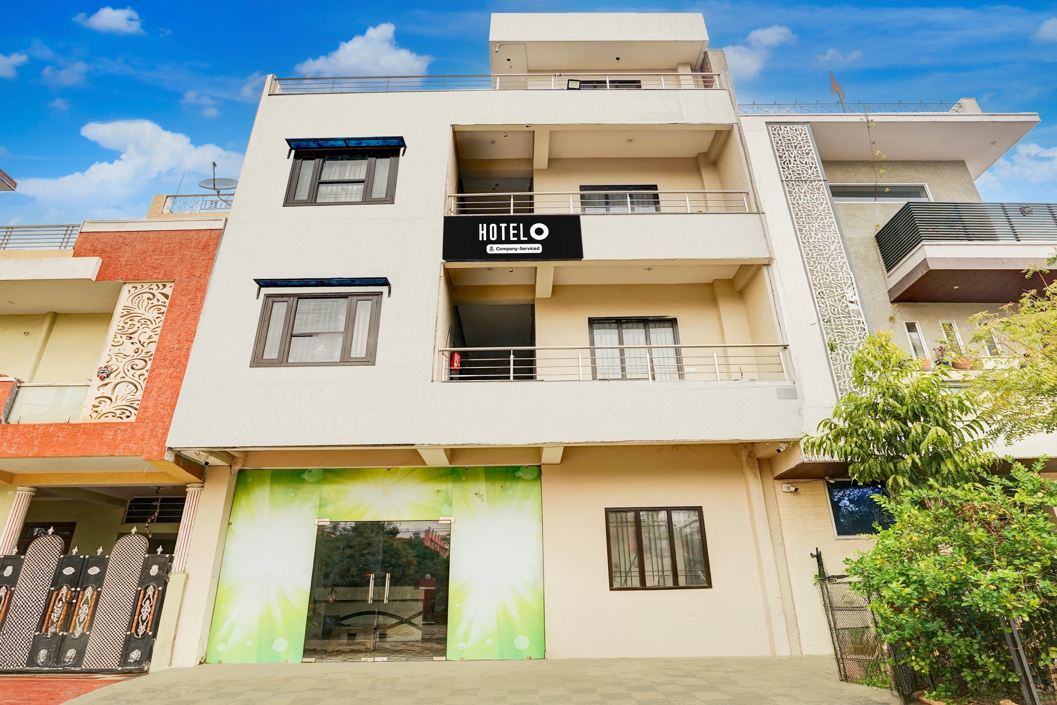 Super Hotel O Haldi Ghati Gate Formerly Hotel Lilla Paradise - Tap to explore photos