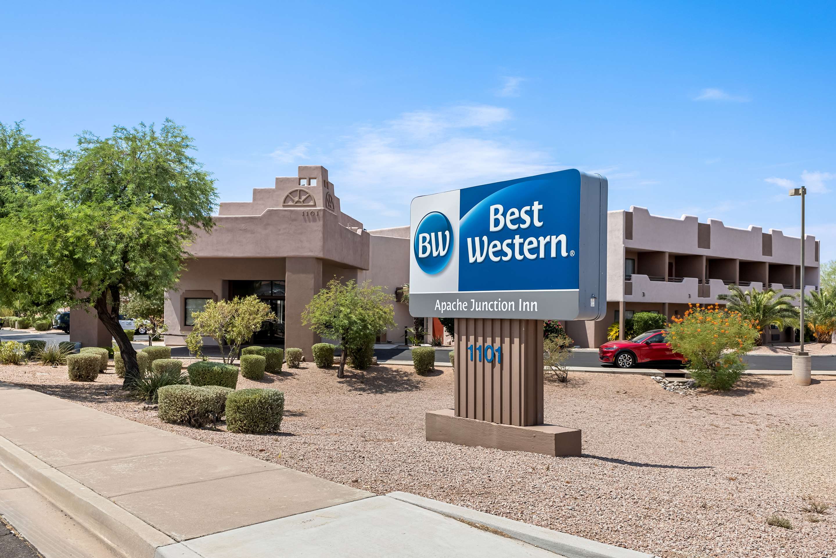 Best Western Apache Junction Inn - Tap to explore photos