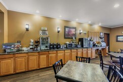 Best Western Plus Red River Inn, Donley