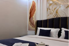 Exotic Manor A Luxury Stay in NX-One, Greater Noida