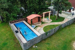 Pannackal Paradise, Pala