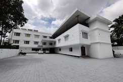 Hotel Salkara, Guruvayur