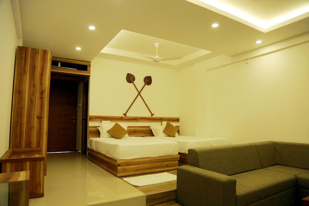 Athirappilly River Resort - Tap to explore photos