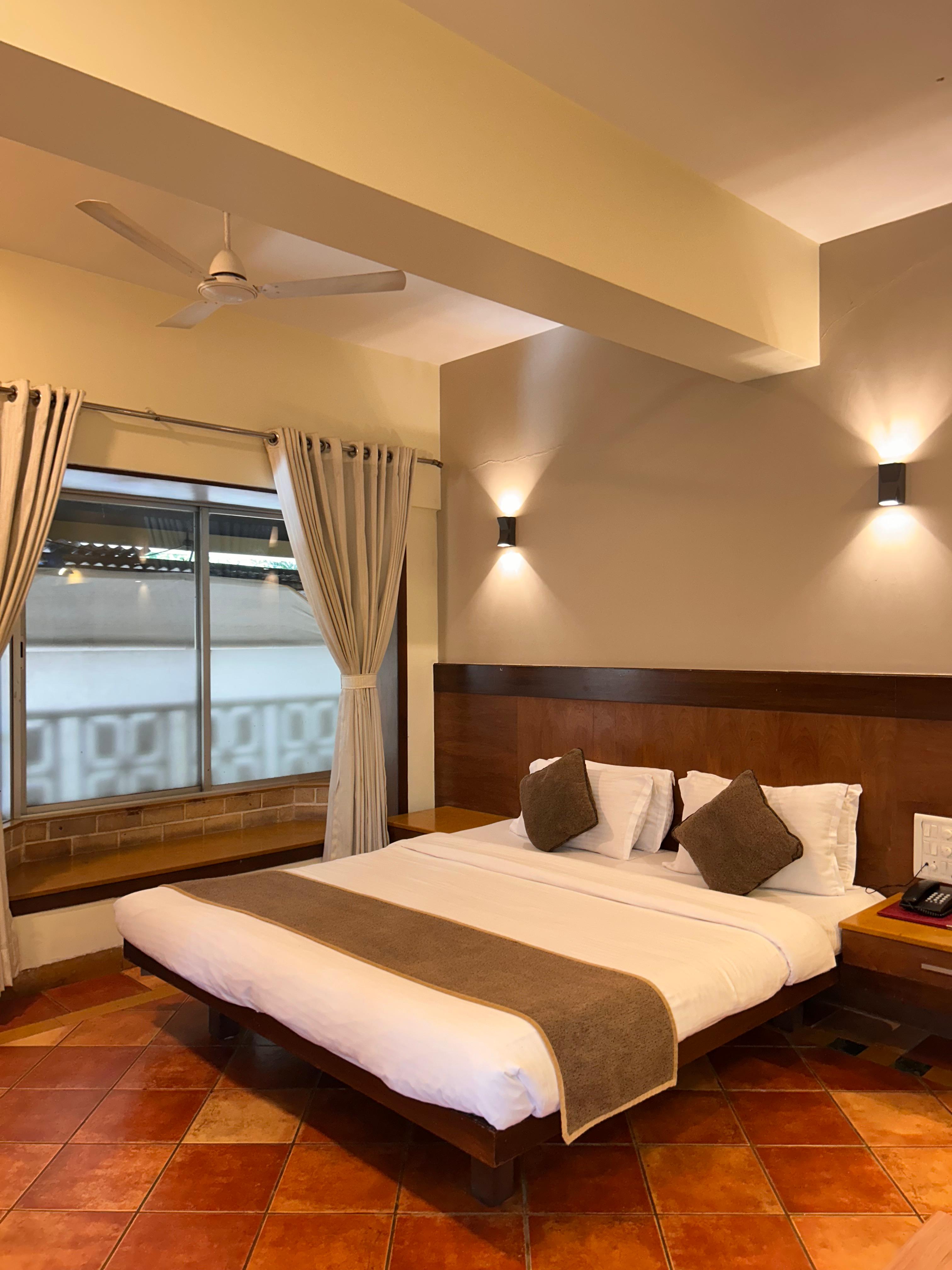 Hotel Chandralok 4