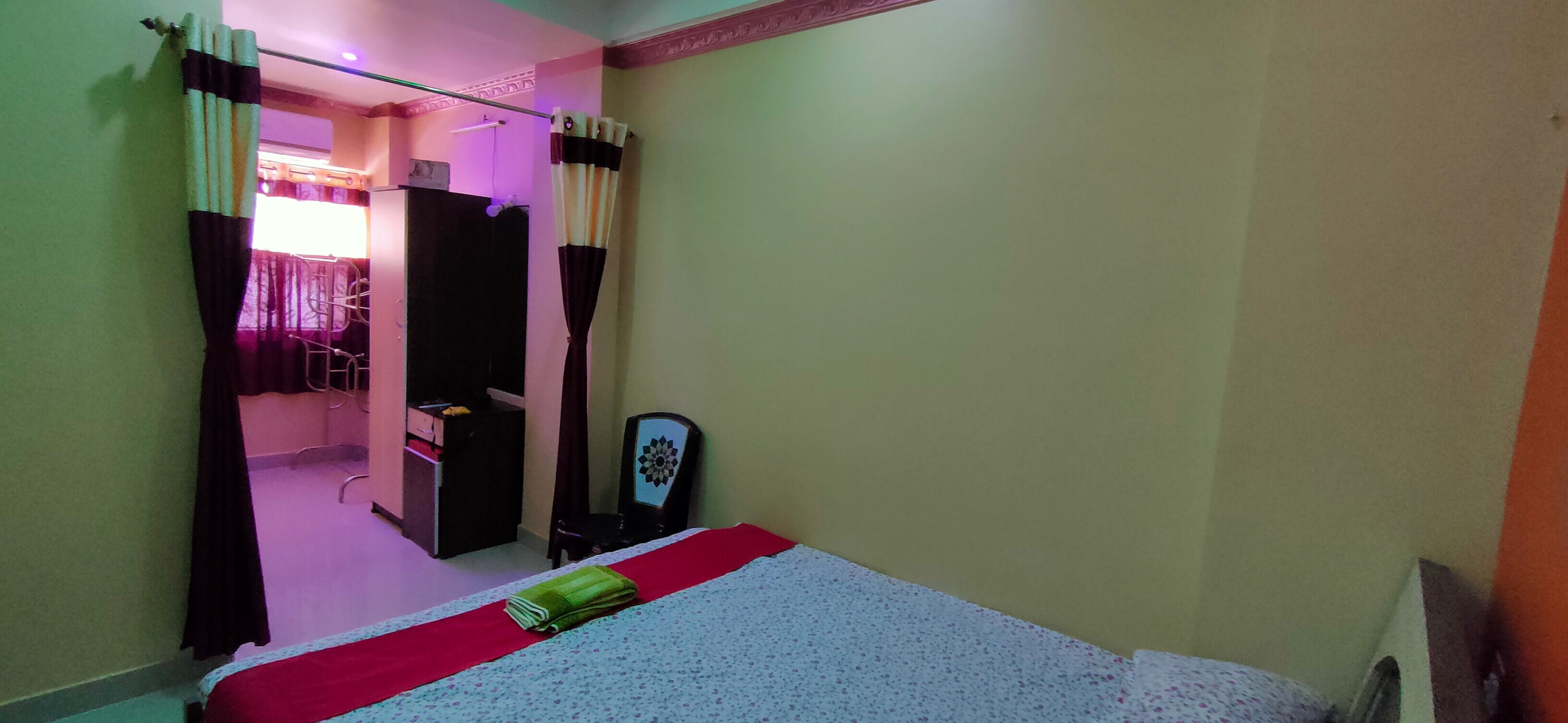 Bengal Homestay Nabadwip - Tap to explore photos