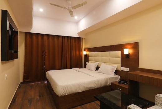 FabHotel Blueark