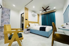 THE 5 STORY HOTEL, Hyderabad