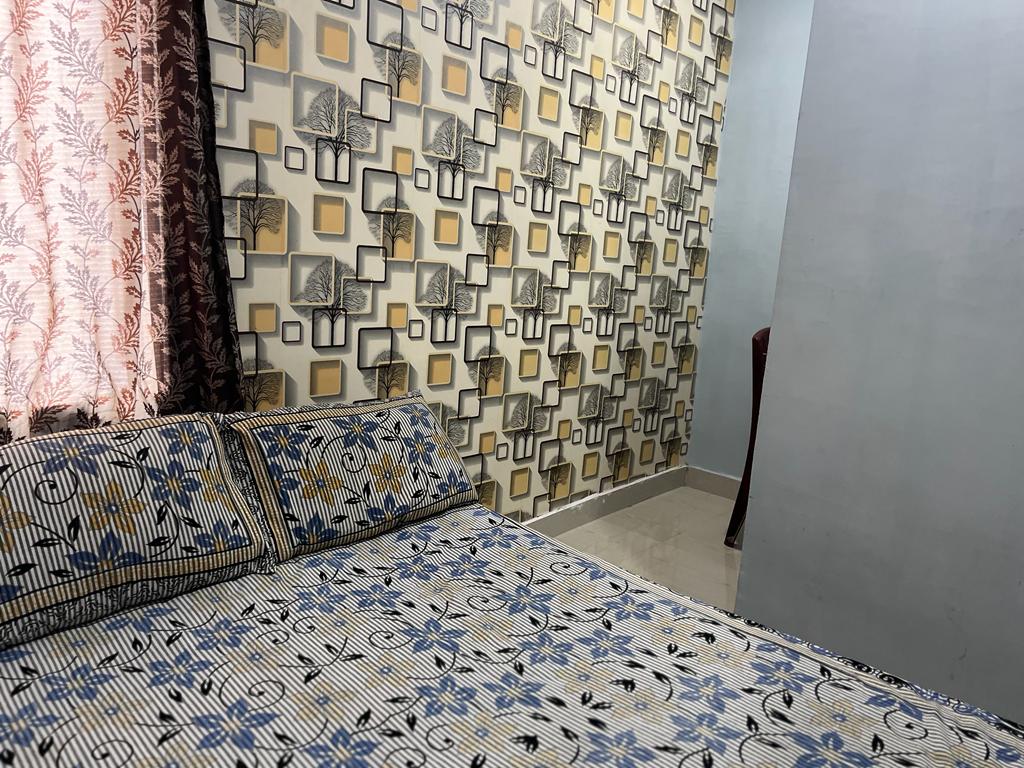 Sri Sai Sri Dhanalaxmi Lodge - Tap to explore photos