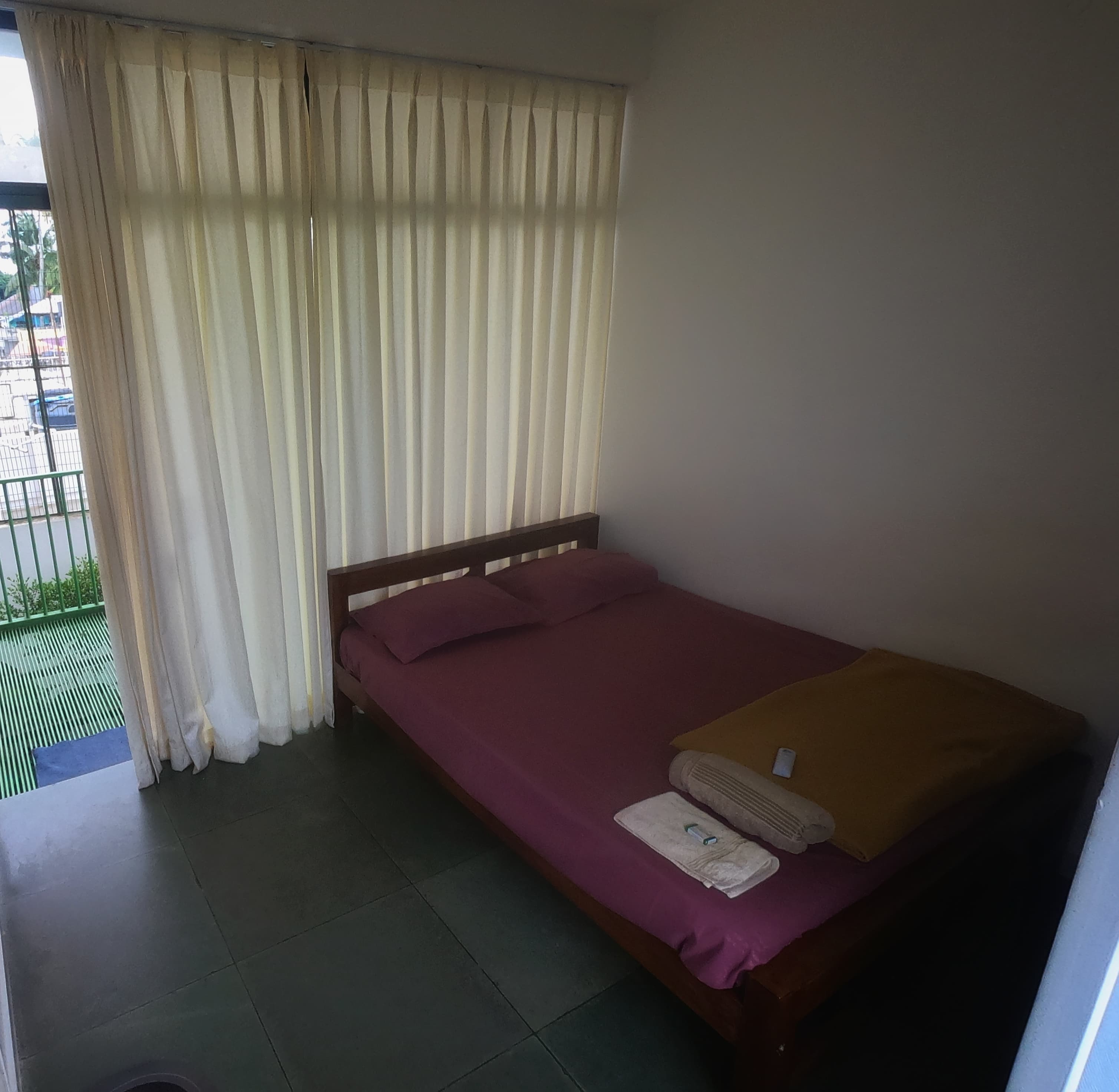 Urban Grove Homestay - Tap to explore photos