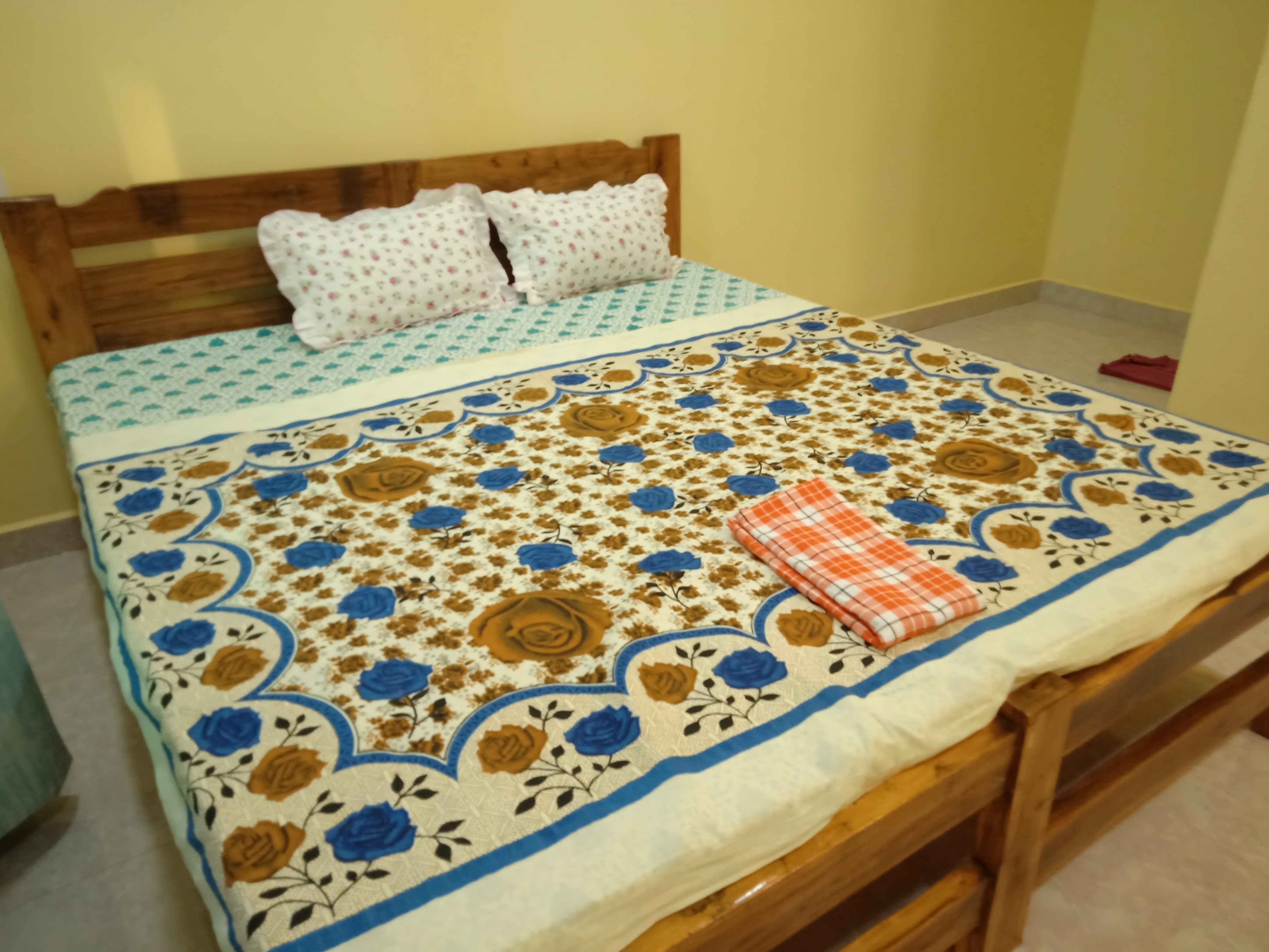 Mest Yanche Mauli Home Stay - Tap to explore photos