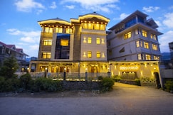 The Palm Aryan Gangtok (12 mins MG Marg), Mechi