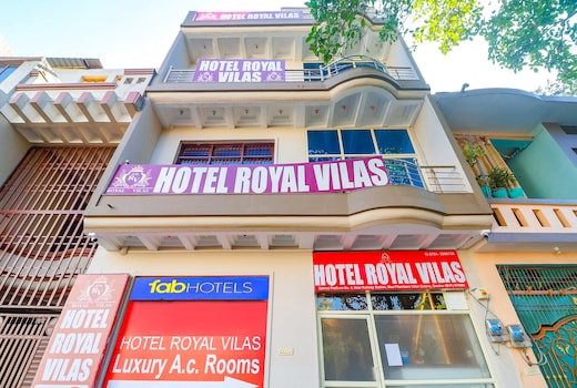 FabHotel Royal Vilas